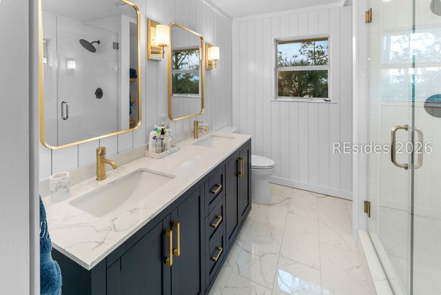 24 Pine Burr Road E 12, Hilton Head Island, SC 29926