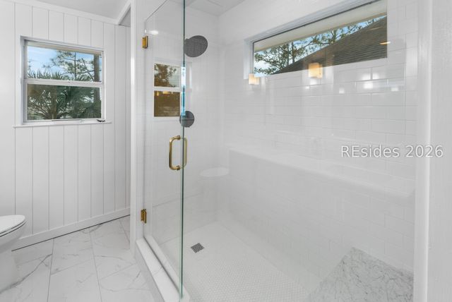 24 Pine Burr Road E 12, Hilton Head Island, SC 29926