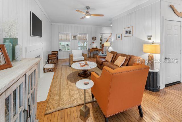 24 Pine Burr Road E 12, Hilton Head Island, SC 29926