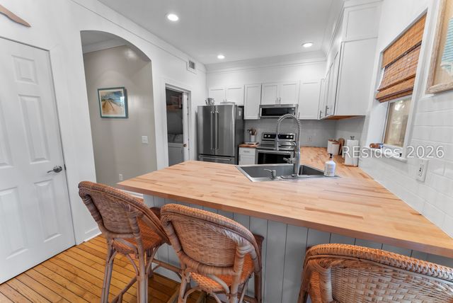 24 Pine Burr Road E 12, Hilton Head Island, SC 29926