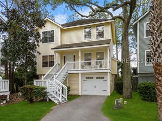 24 Pine Burr Road E 12, Hilton Head Island, SC 29926