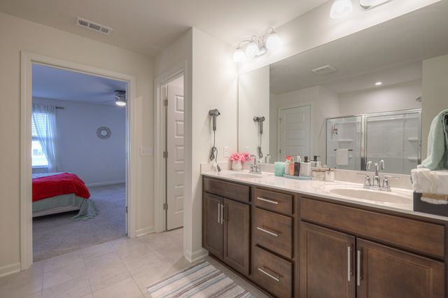 464 Mabels Way, Mount Juliet, TN 37122