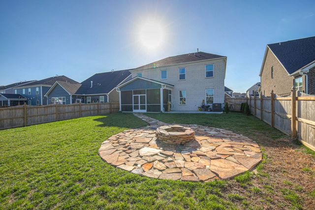 464 Mabels Way, Mount Juliet, TN 37122