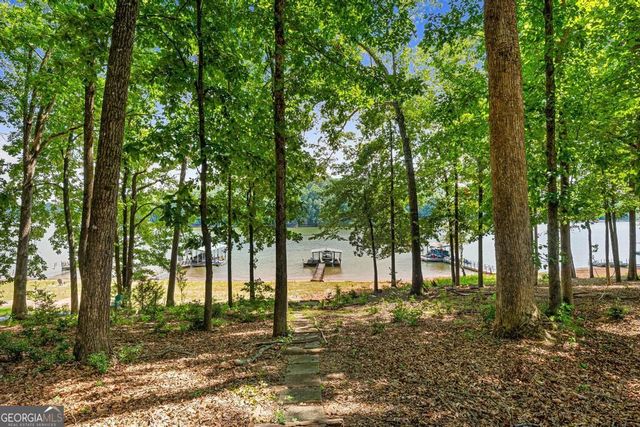 415 Kenwood Drive, Westminster, SC 29693