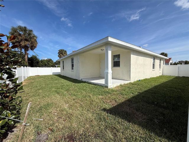 5710 42ND STREET N, St Petersburg, FL 33714