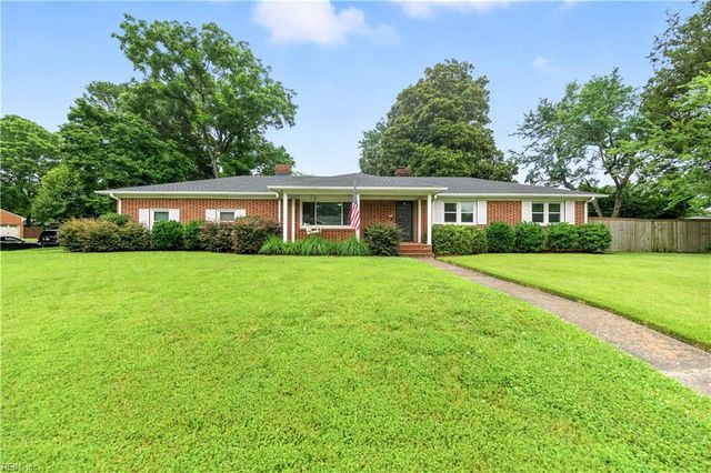 700 Edwin DR, Virginia Beach, VA 23462