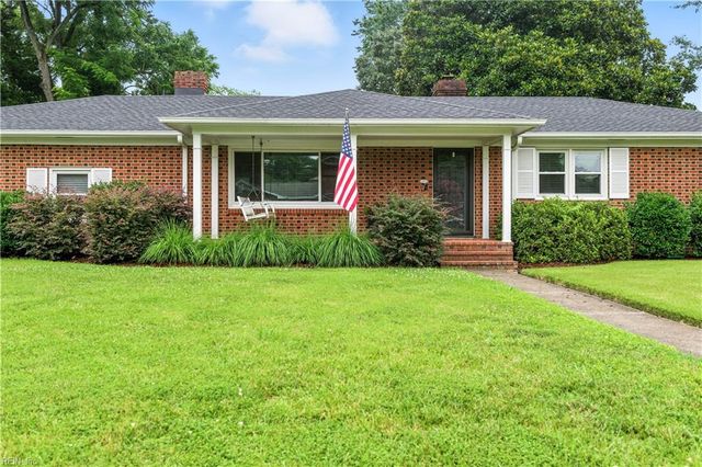700 Edwin DR, Virginia Beach, VA 23462