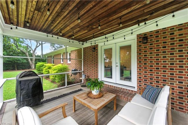 700 Edwin DR, Virginia Beach, VA 23462