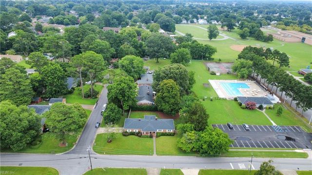 700 Edwin DR, Virginia Beach, VA 23462