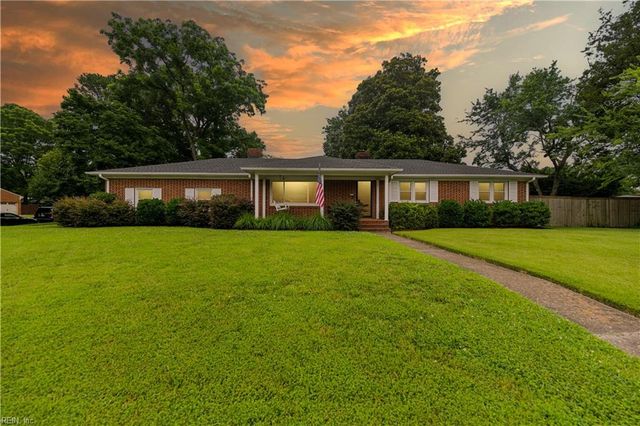 700 Edwin DR, Virginia Beach, VA 23462