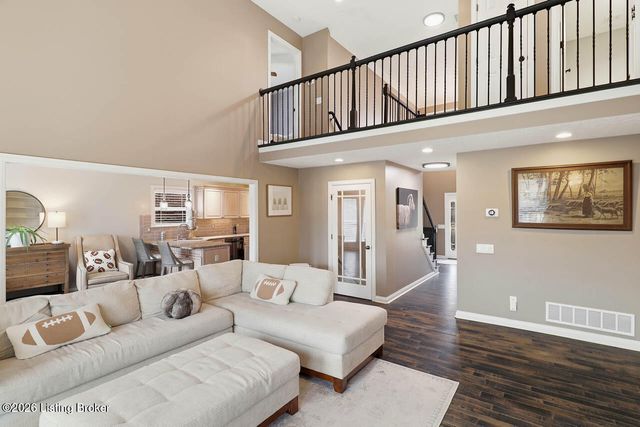 13810 Fancy Gap Dr, Louisville, KY 40299