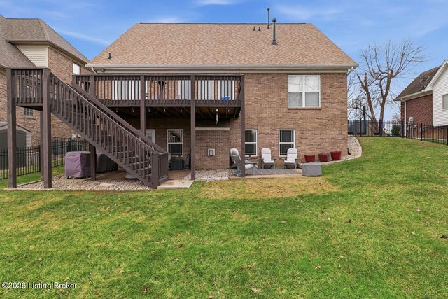 13810 Fancy Gap Dr, Louisville, KY 40299