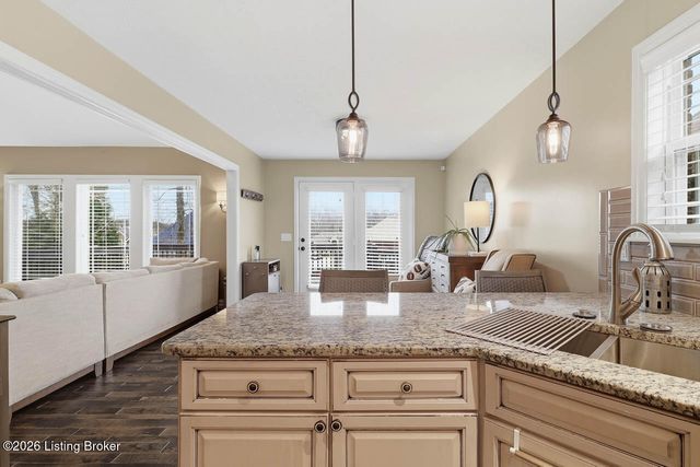 13810 Fancy Gap Dr, Louisville, KY 40299