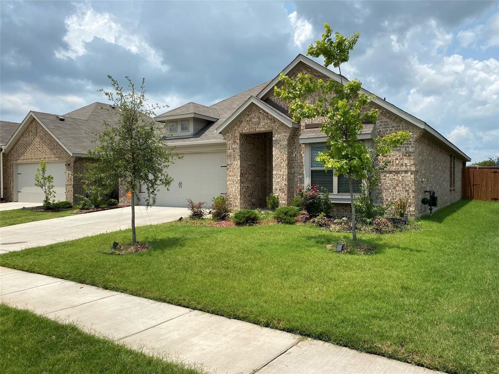4162 Perch Drive, Forney, TX 75126