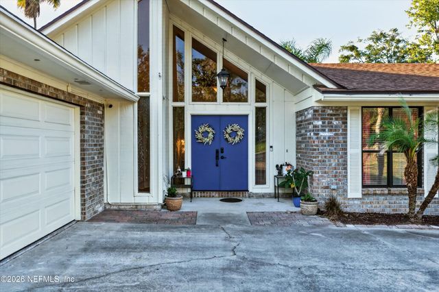 2556 BOTTOMRIDGE Drive, Orange Park, FL 32065
