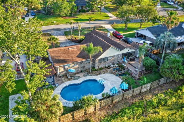 2556 BOTTOMRIDGE Drive, Orange Park, FL 32065