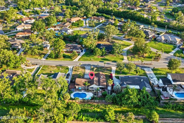 2556 BOTTOMRIDGE Drive, Orange Park, FL 32065
