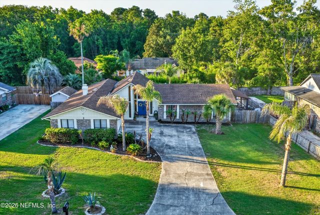 2556 BOTTOMRIDGE Drive, Orange Park, FL 32065