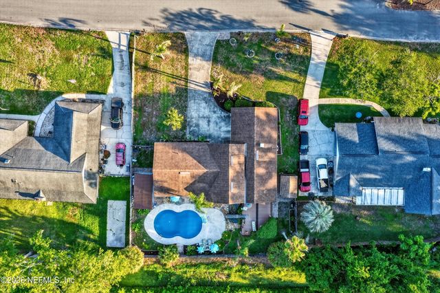 2556 BOTTOMRIDGE Drive, Orange Park, FL 32065
