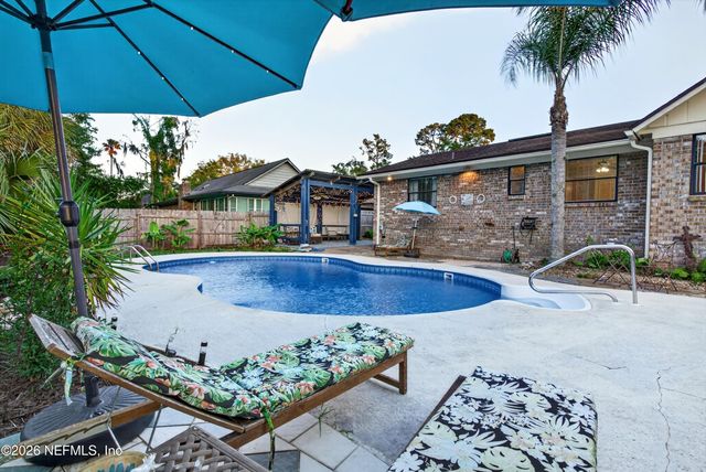 2556 BOTTOMRIDGE Drive, Orange Park, FL 32065