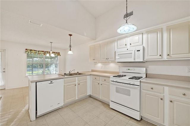 166 Vivian Loop, Fairhope, AL 36532