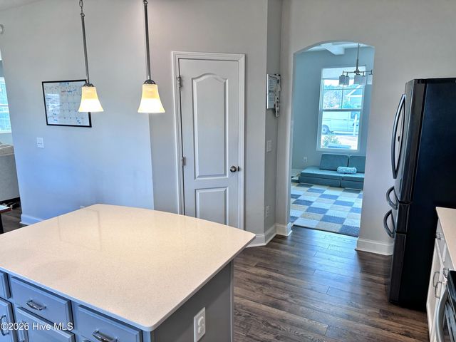 1001 Ferry Spring Lane, Jacksonville, NC 28546