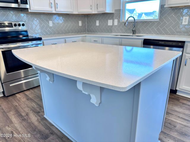 1001 Ferry Spring Lane, Jacksonville, NC 28546