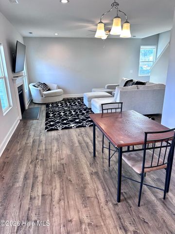 1001 Ferry Spring Lane, Jacksonville, NC 28546