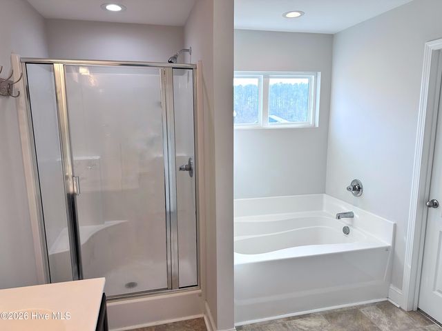 1001 Ferry Spring Lane, Jacksonville, NC 28546