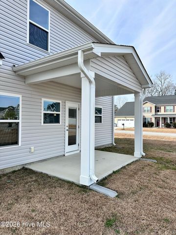 1001 Ferry Spring Lane, Jacksonville, NC 28546