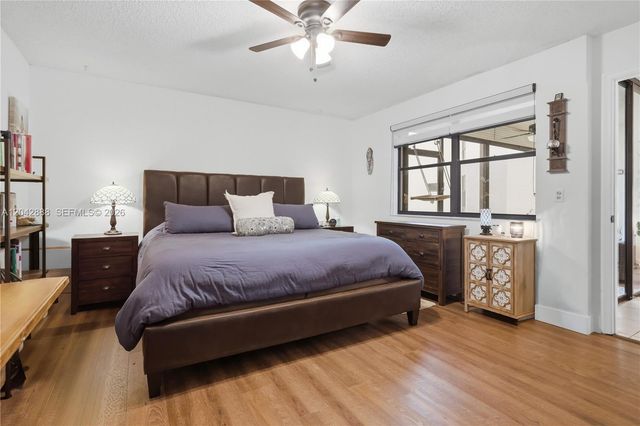 11230 Taft St 11230, Pembroke Pines, FL 33026