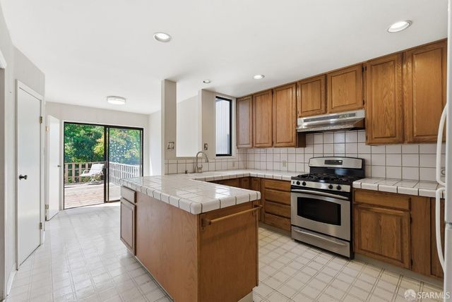 6121 California Street, San Francisco, CA 94121