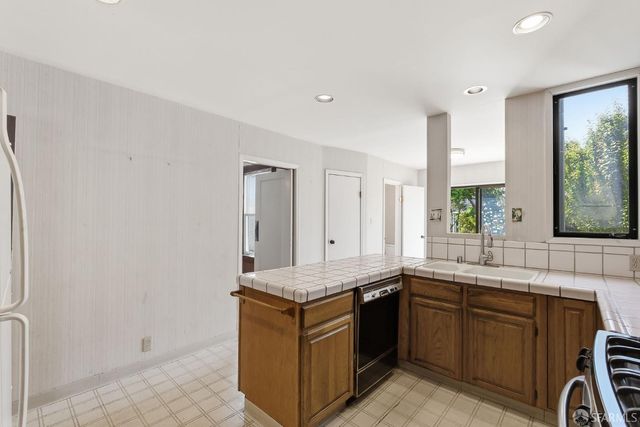6121 California Street, San Francisco, CA 94121