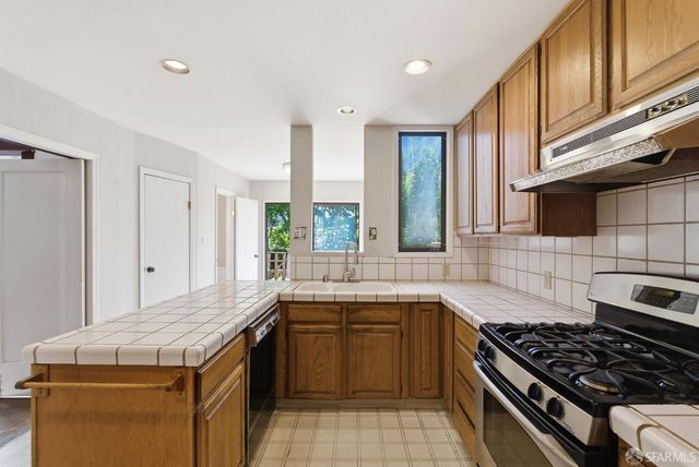 6121 California Street, San Francisco, CA 94121