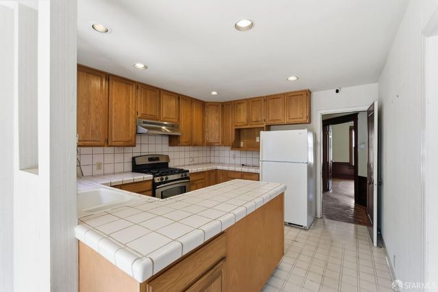 6121 California Street, San Francisco, CA 94121