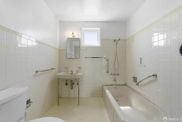 6121 California Street, San Francisco, CA 94121