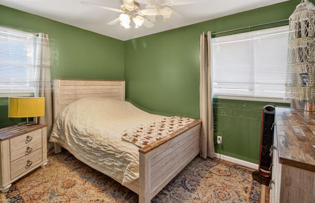 19795 Macel Street, Roseville, MI 48066