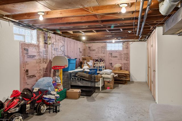 19795 Macel Street, Roseville, MI 48066