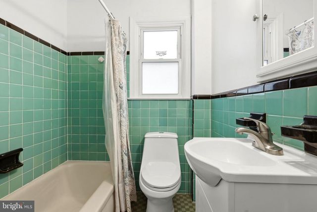 719 DELAWARE AVE, Riverside, NJ 08075