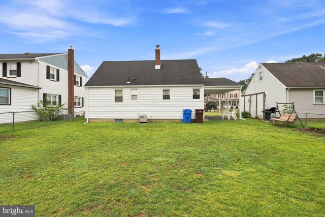719 DELAWARE AVE, Riverside, NJ 08075