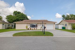 8111 NW 94th Avenue, Tamarac, FL 33321