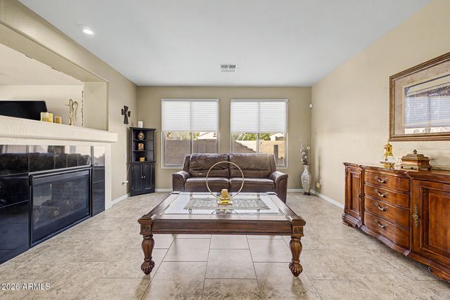 4932 W MARCUS Drive, Phoenix, AZ 85083