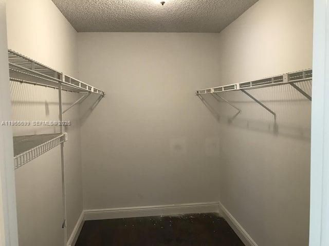 4105 Clearview Ter, West Palm Beach, FL 33417