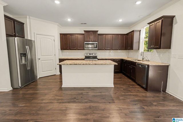 1056 TIMBERLINE RIDGE, Calera, AL 35040