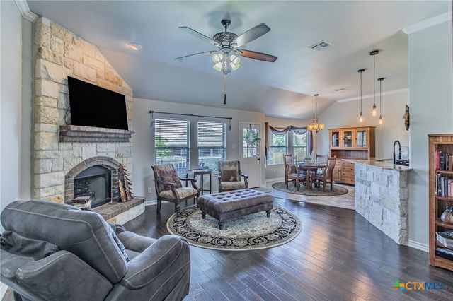 412 Dandridge Drive, Temple, TX 76502