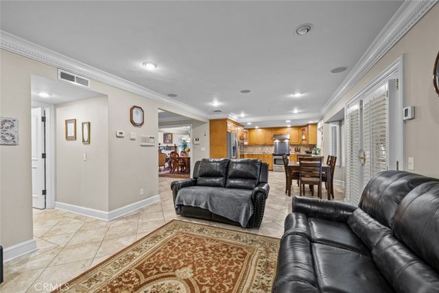 11101 Eton Avenue, Chatsworth, CA 91311