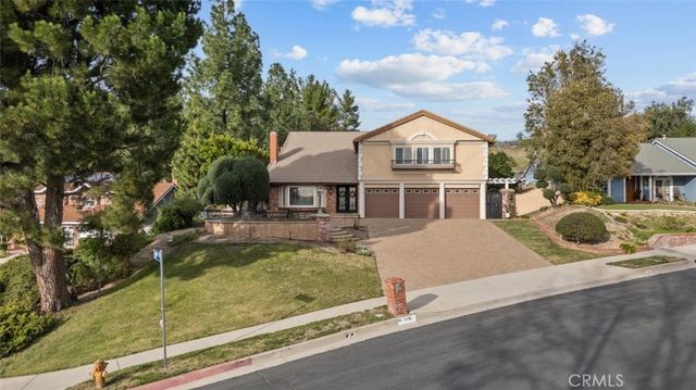 11101 Eton Avenue, Chatsworth, CA 91311