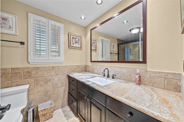 11101 Eton Avenue, Chatsworth, CA 91311