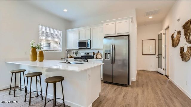 3418 E AGLIO Avenue, San Tan Valley, AZ 85143