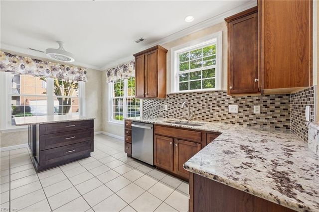 409 Fieldstone Glen WAY, Virginia Beach, VA 23454